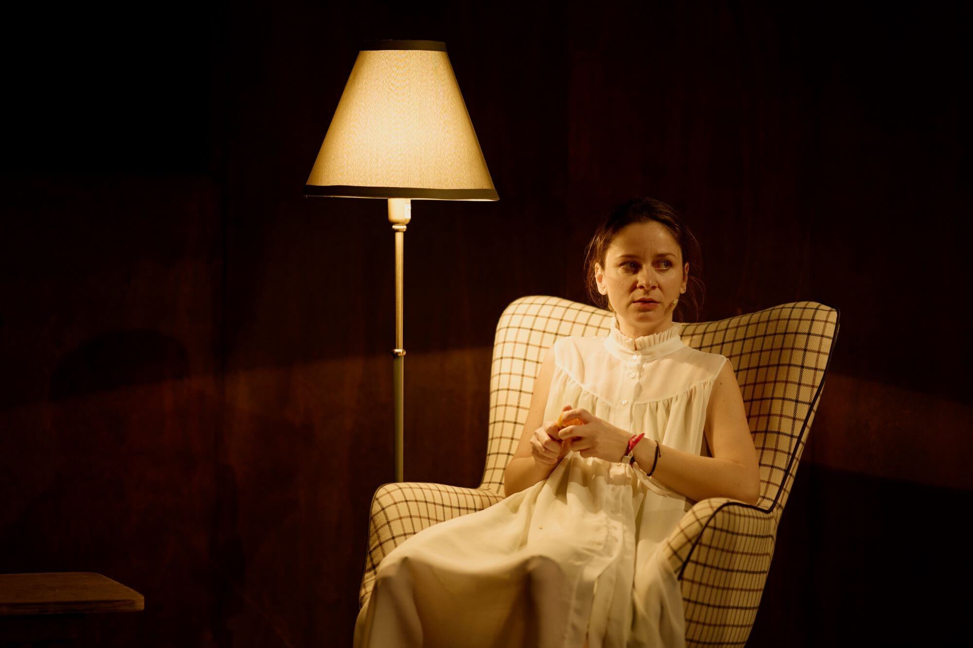 5 DEC Femeia Camp de lupta118